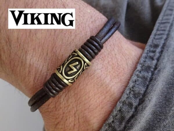 Viking Bracelet sowilo rune