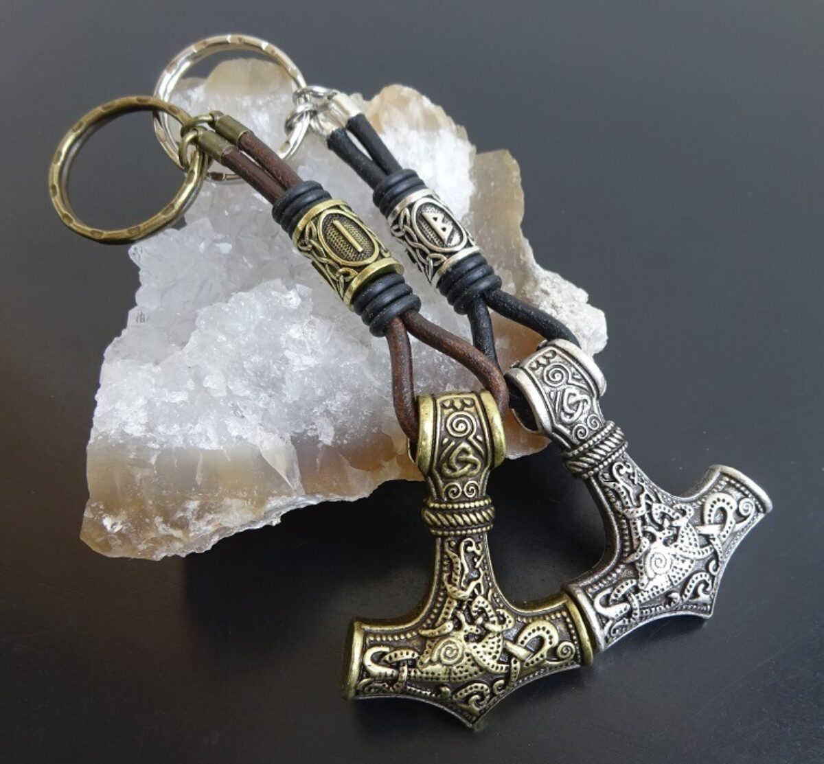 Double-sided Viking Norse Dragon Keyring Keychain with Gift Pouch Rune Odin Thor