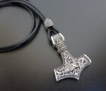 mjolnir pendant with new rune 6