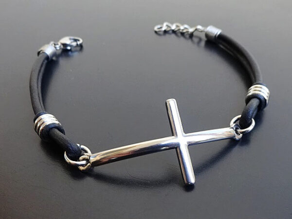 Stainless steel sideways Cross leather Bracelet