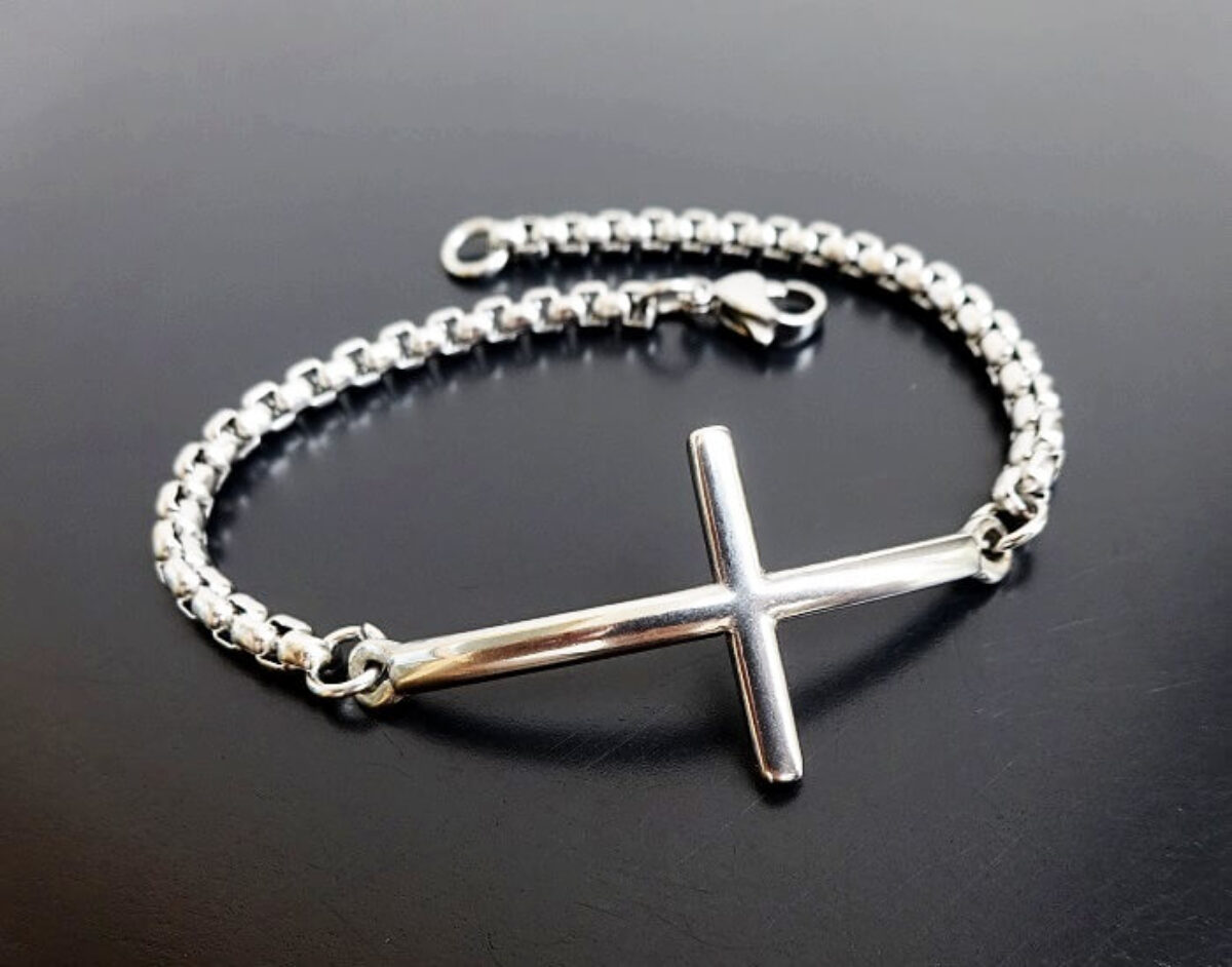 men's stainless steel cross bracelet