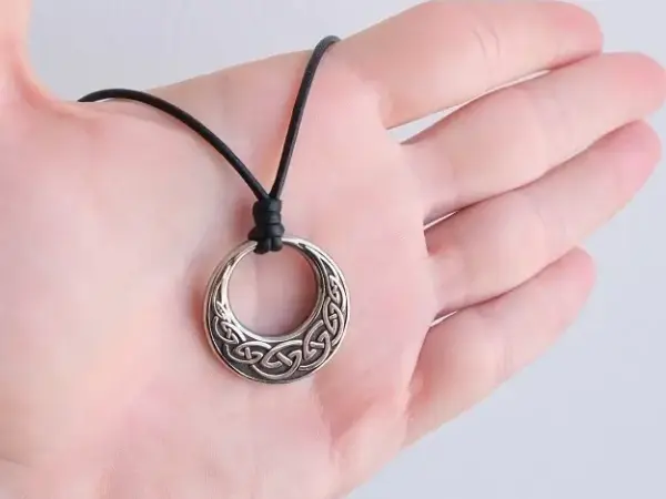 Celtic knot pendant